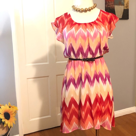 AUW Dresses & Skirts - CHEVRON HIGH LOW FLARED DRESS WITH BELT